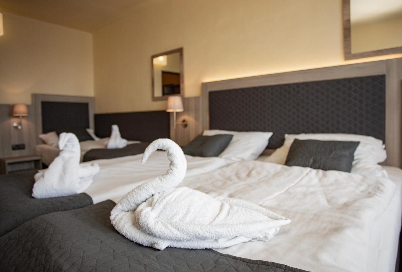Hotel Panorama Orlik Klucenice Esterno foto