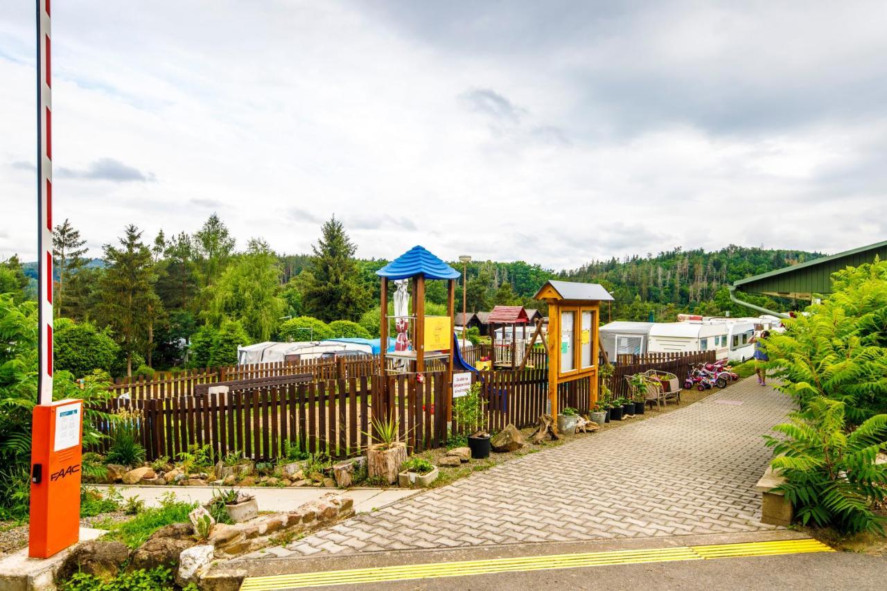 Hotel Panorama Orlik Klucenice Esterno foto