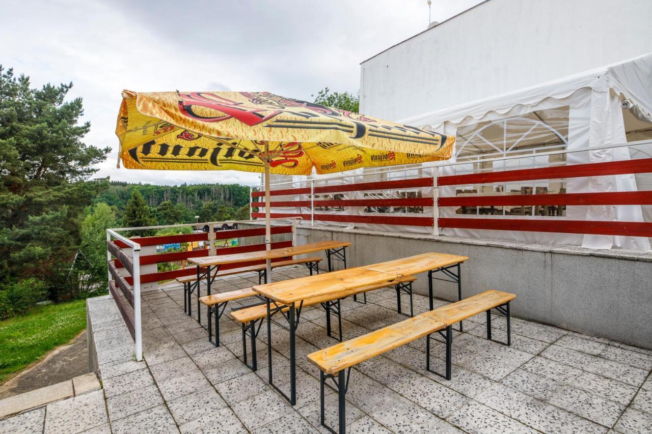 Hotel Panorama Orlik Klucenice Esterno foto